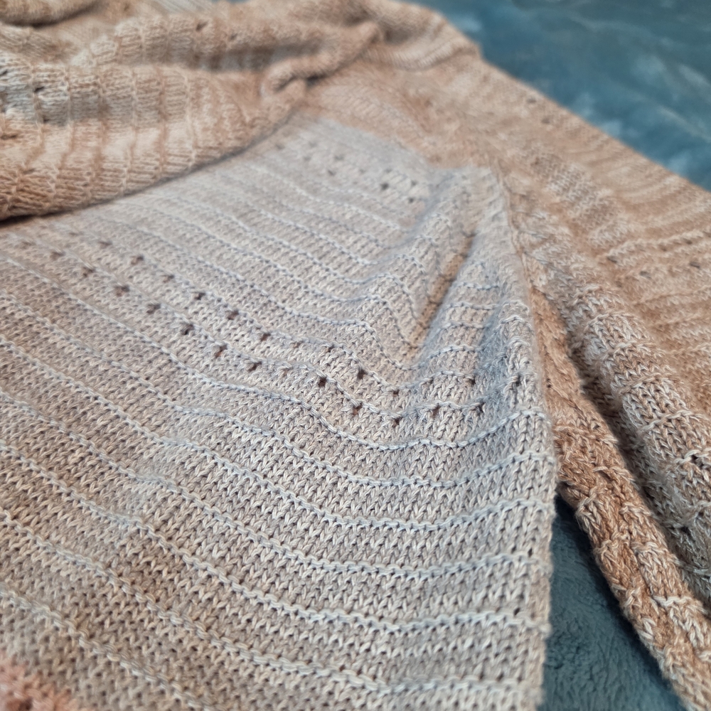 White Pink Gray Tan Striped Lightweight Hoodie Sweater Size XS-S - Picture 9 of 11